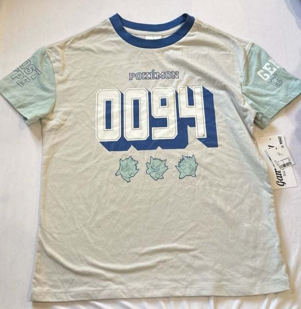 Pokémon Gengar 0094 Graphic Ringer T-Shirt Size M
C15